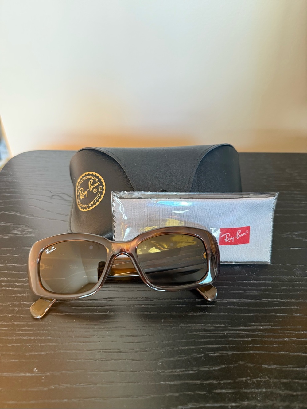 Ray-Ban Brown Gradient Oversized Women's Sunglasses